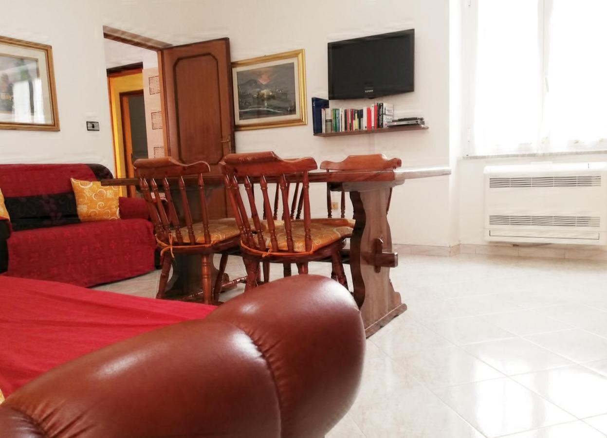 Appartamento Mary Oliena Εξωτερικό φωτογραφία